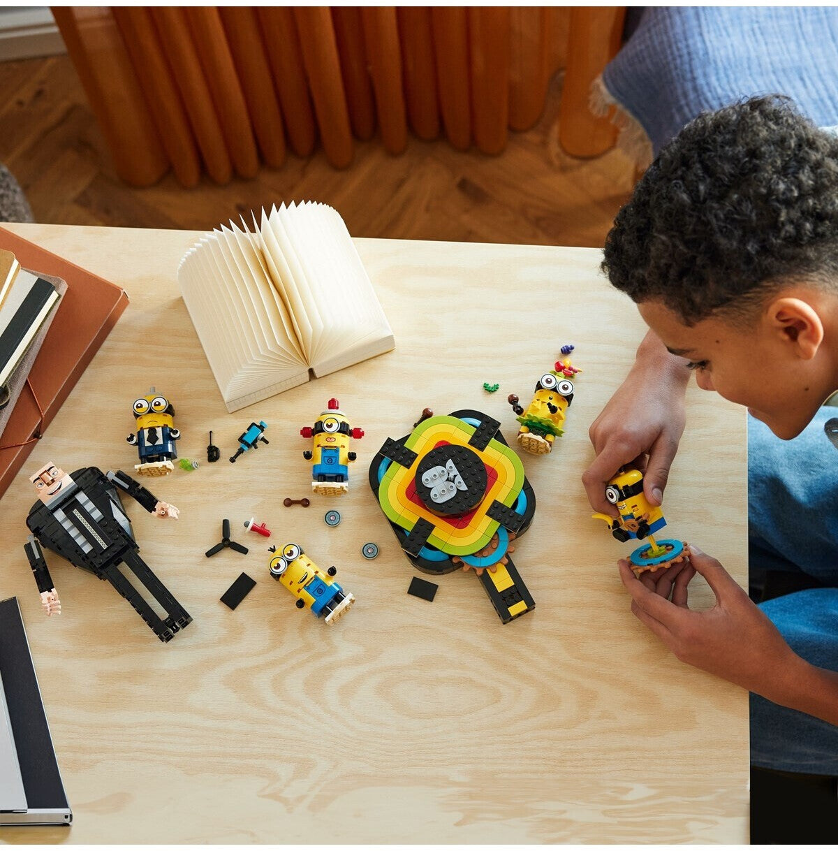 LEGO 75582 Minions Gru und die Minions