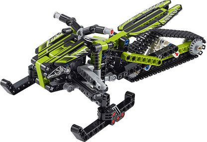 LEGO 42021 Technic Schneemobil / Schneemotorrad - geöffneter Karton